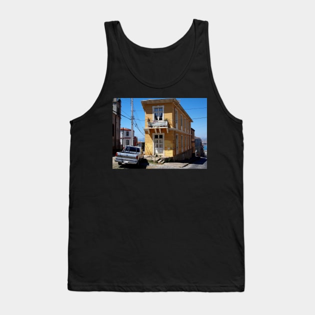 valparaiso corner house Tank Top by andalaimaging